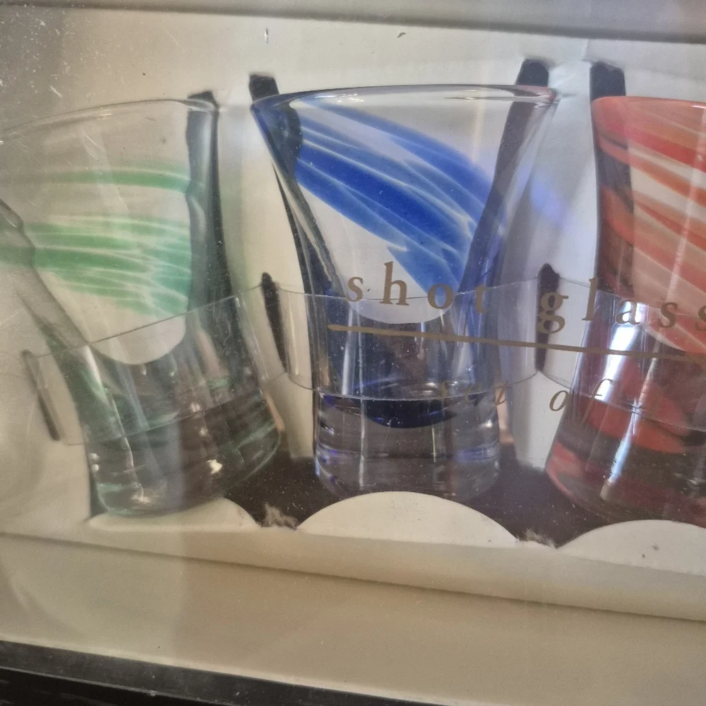 Pier 1 Imports Shot Glass Set Of 4